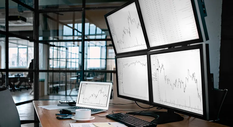 Application Modernization Strategy: A Guide for Enterprise Success